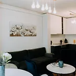 ZEN Central Suites